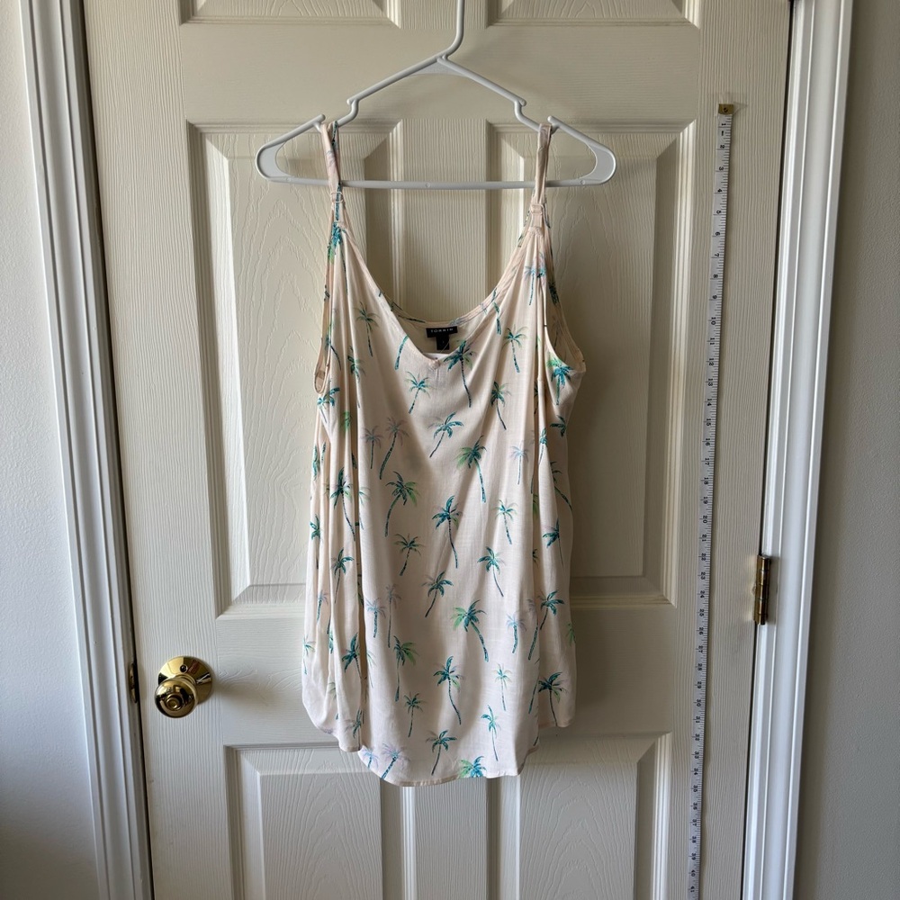 Torrid Palm Tree Print Tank Top